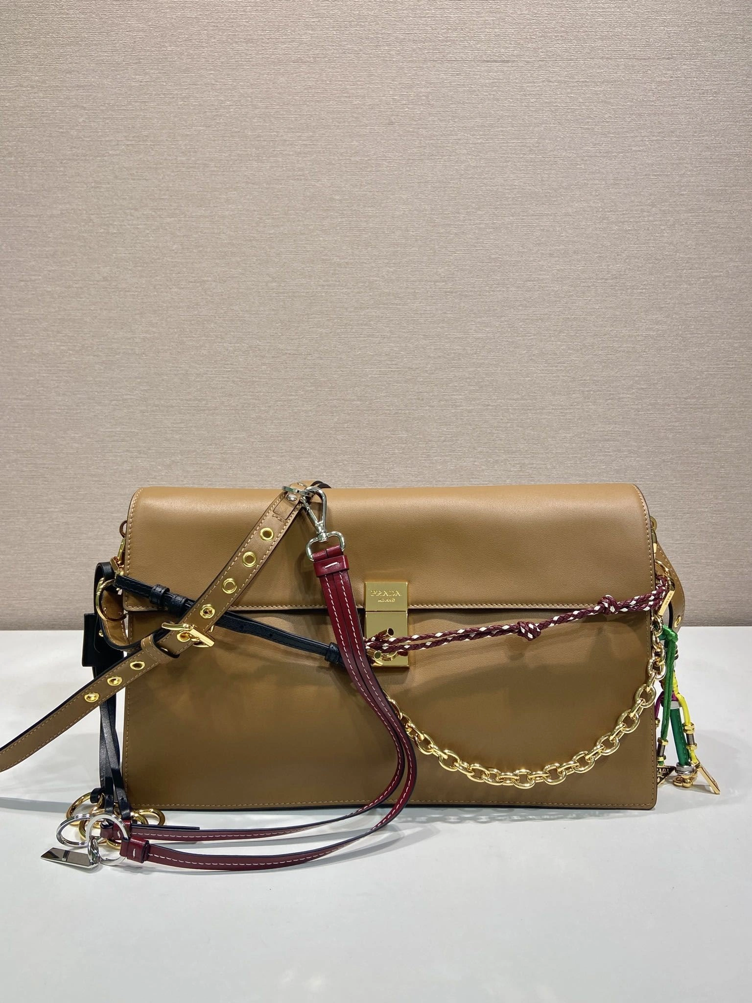 Prada Top Handle Bags 4099A-0632
