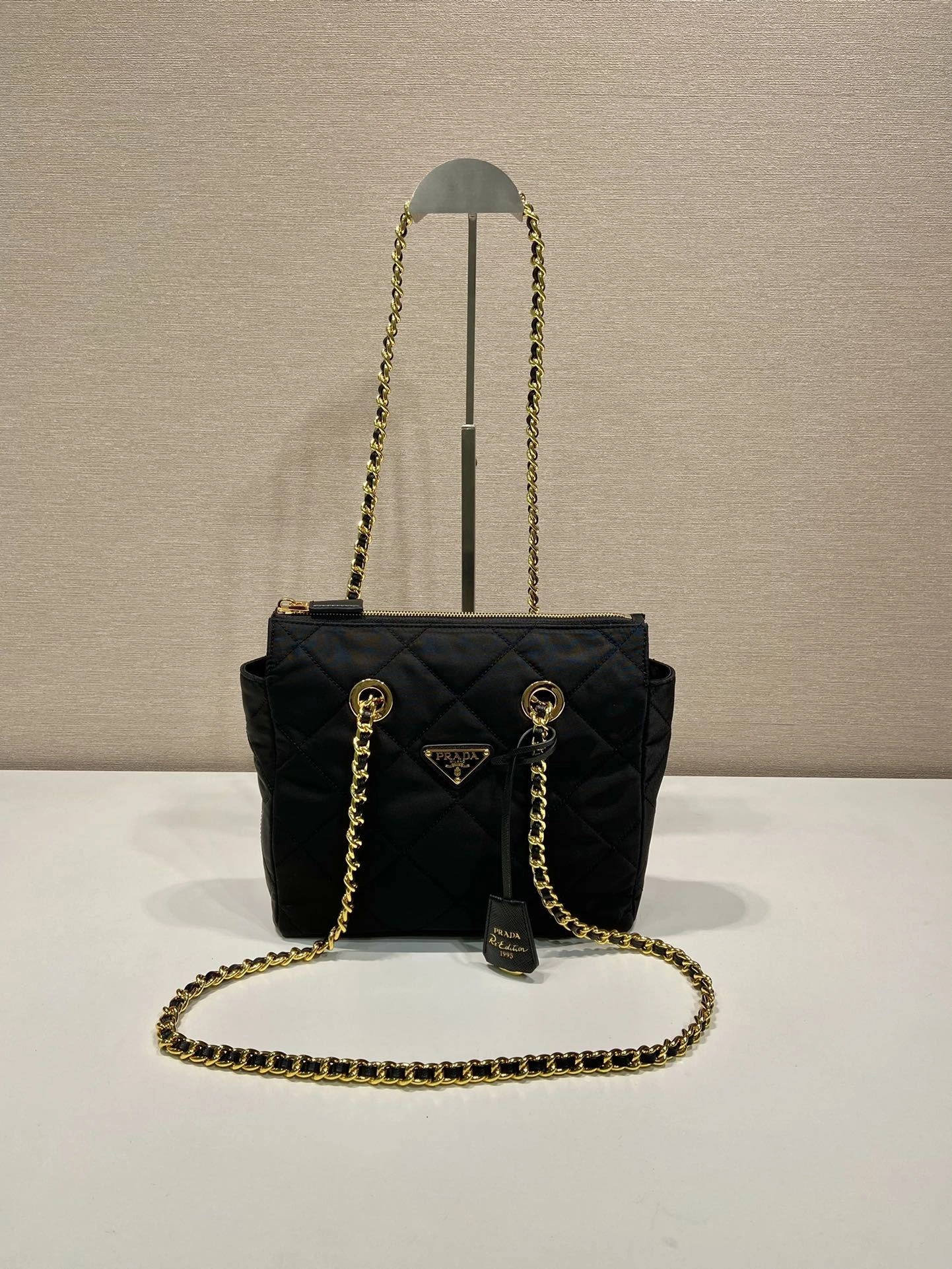 Prada Top Handle Bags 4099A-0647