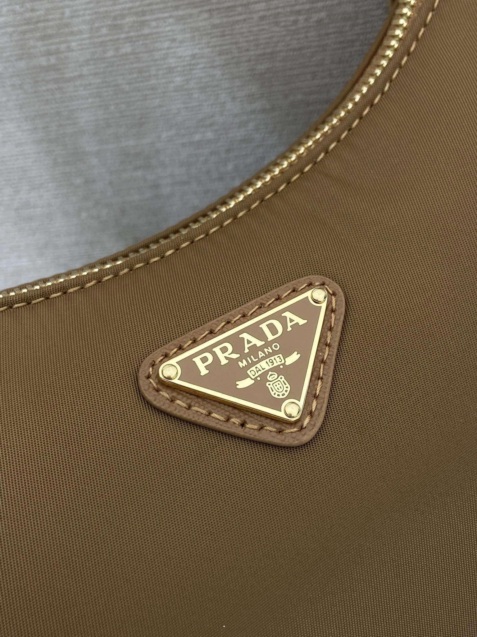Prada Top Handle Bags 4099A-0653