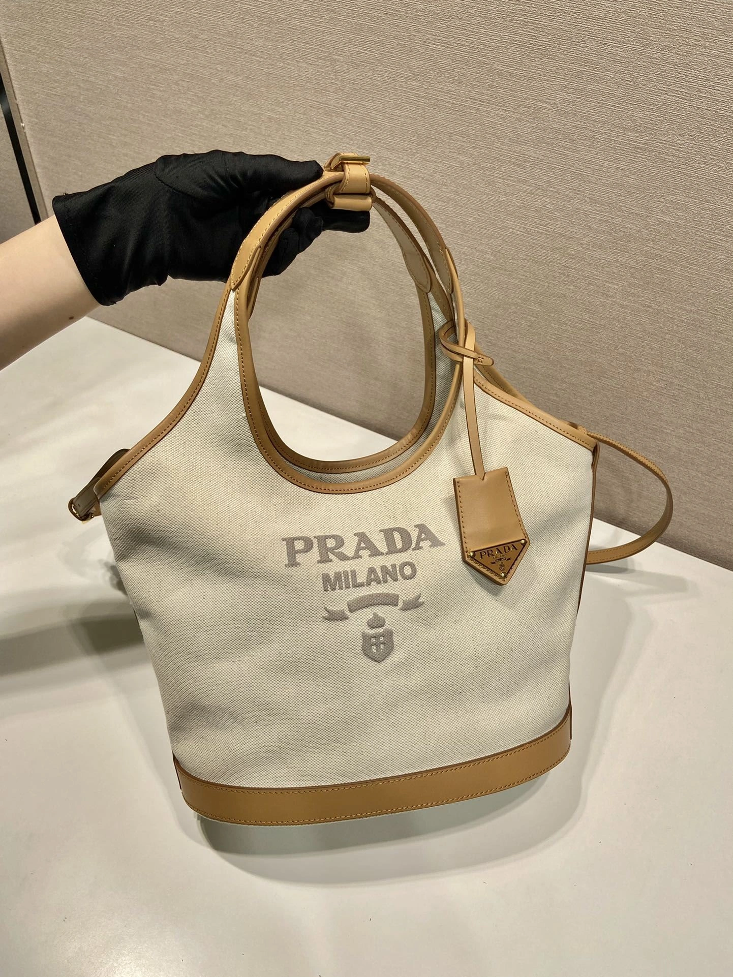 Prada Top Handle Bags 4099A-0664