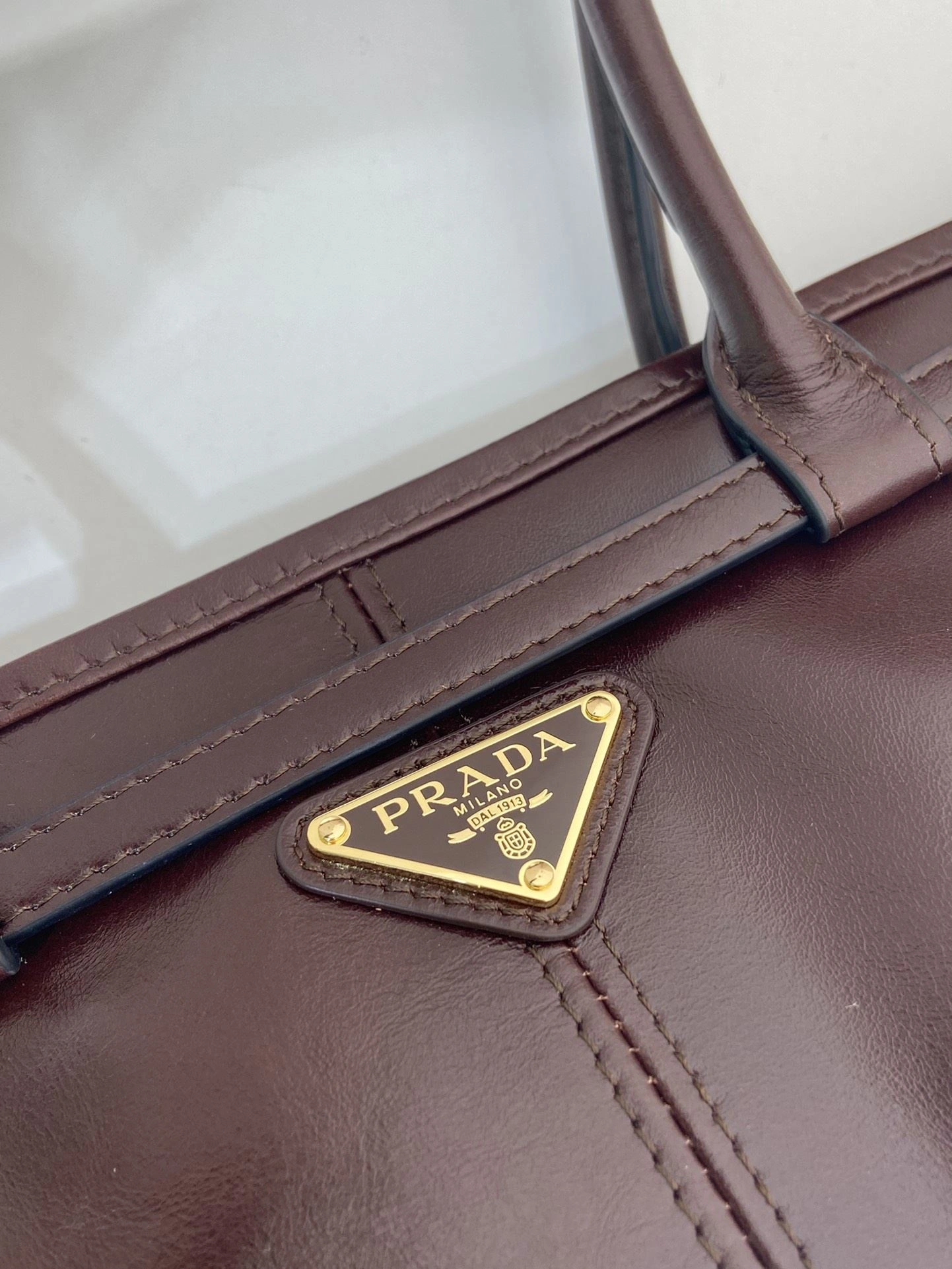 Prada Top Handle Bags 4099A-0676