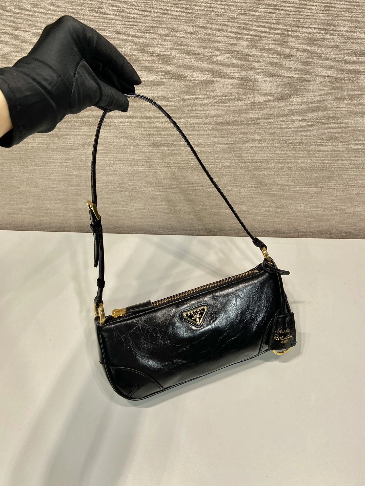 Prada Top Handle Bags 4099A-0700