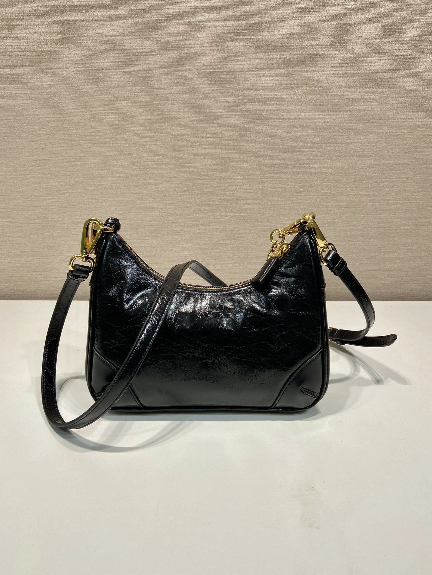 Prada Top Handle Bags 4099A-0701