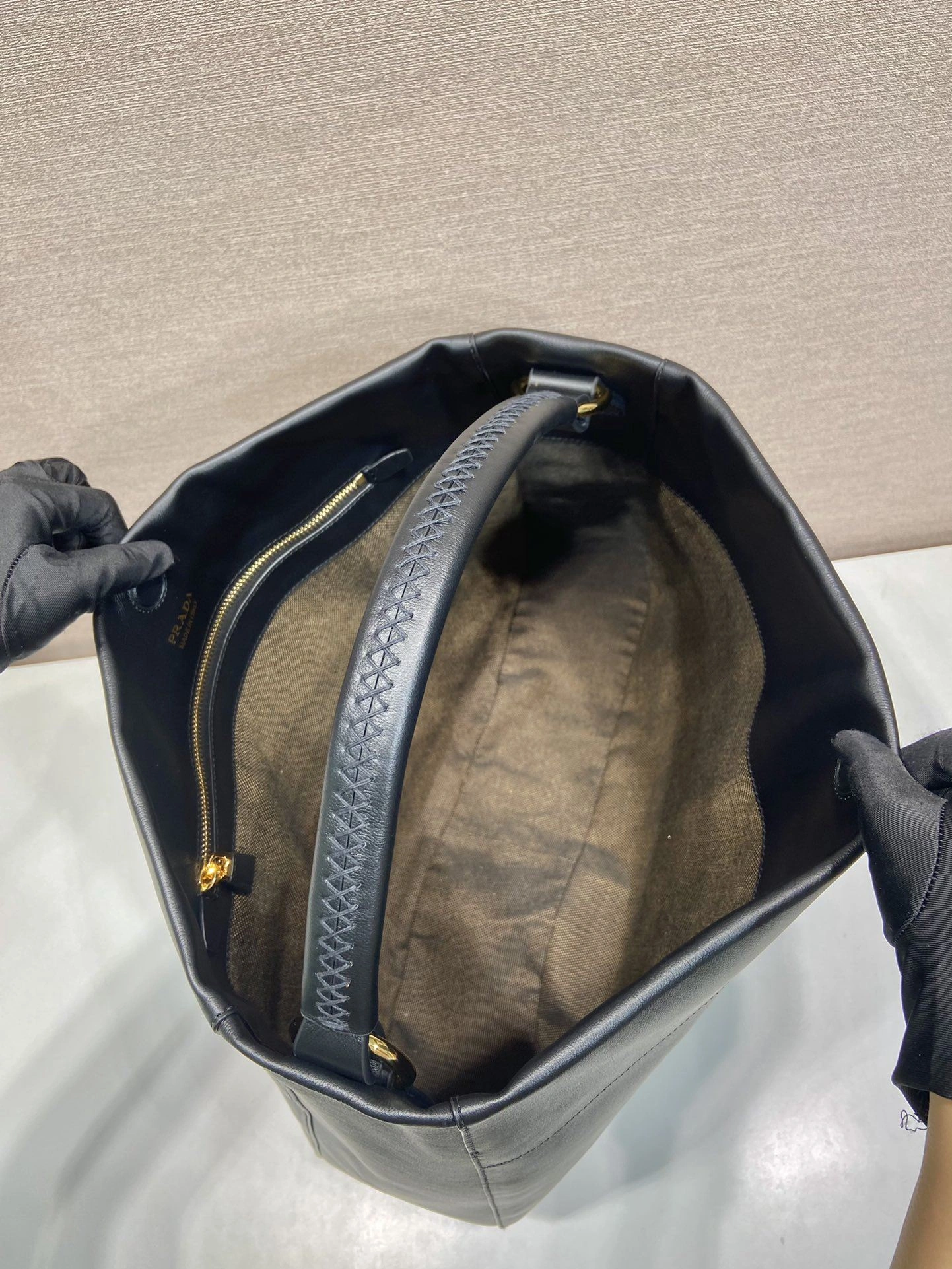 Prada Top Handle Bags 4099A-0705