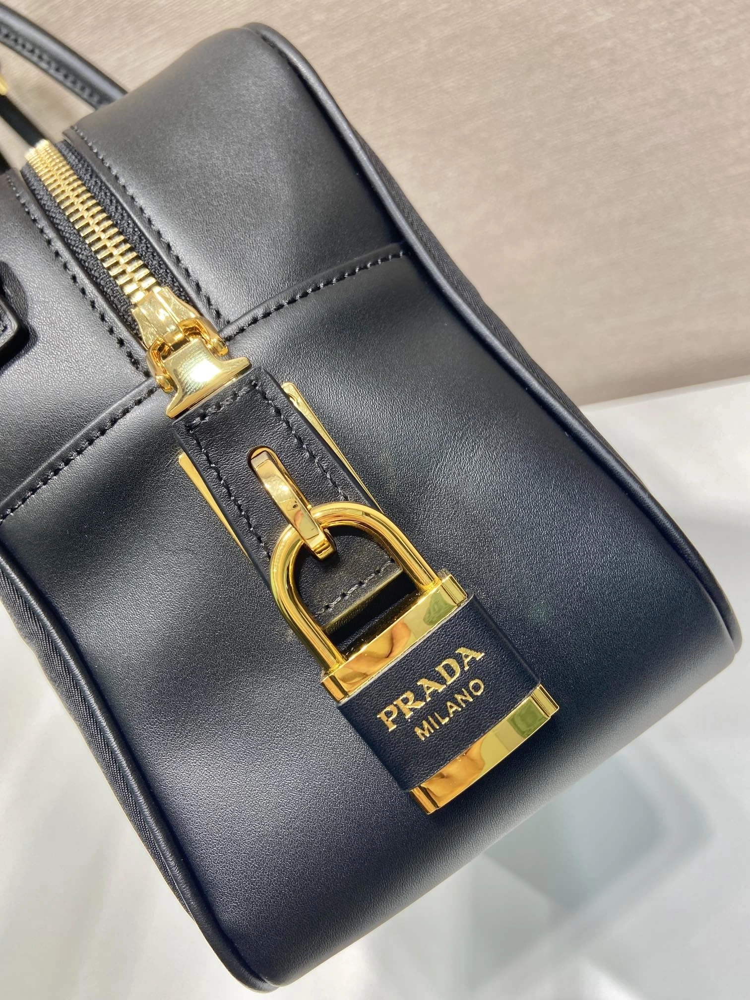 Prada Top Handle Bags 4099A-0719