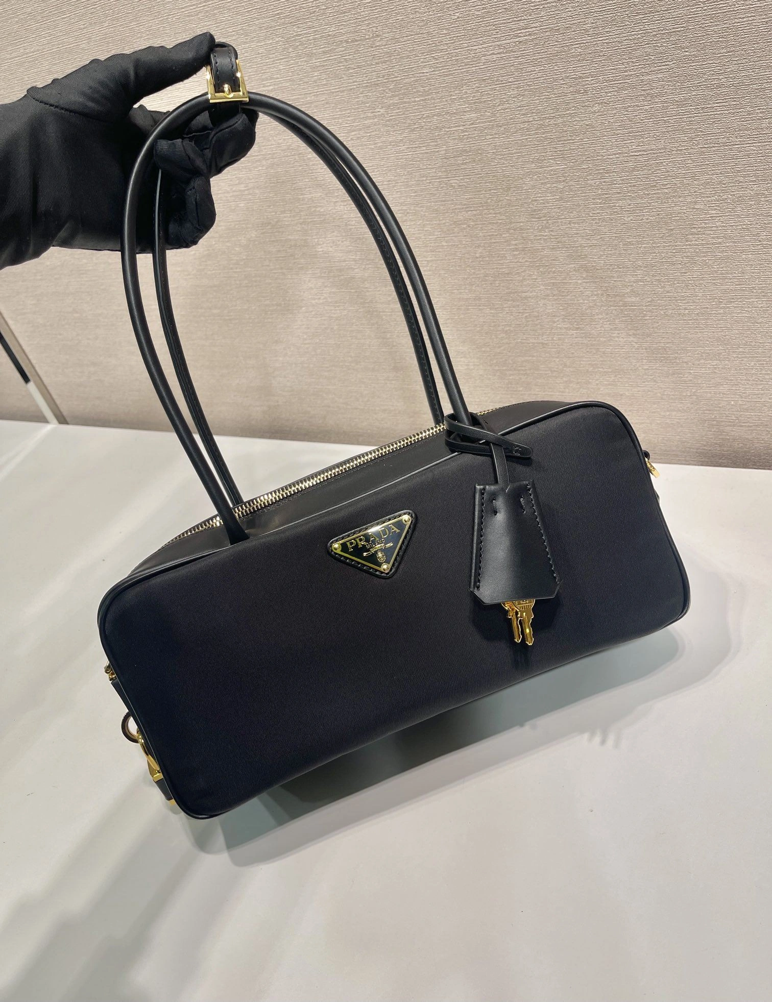 Prada Top Handle Bags 4099A-0720