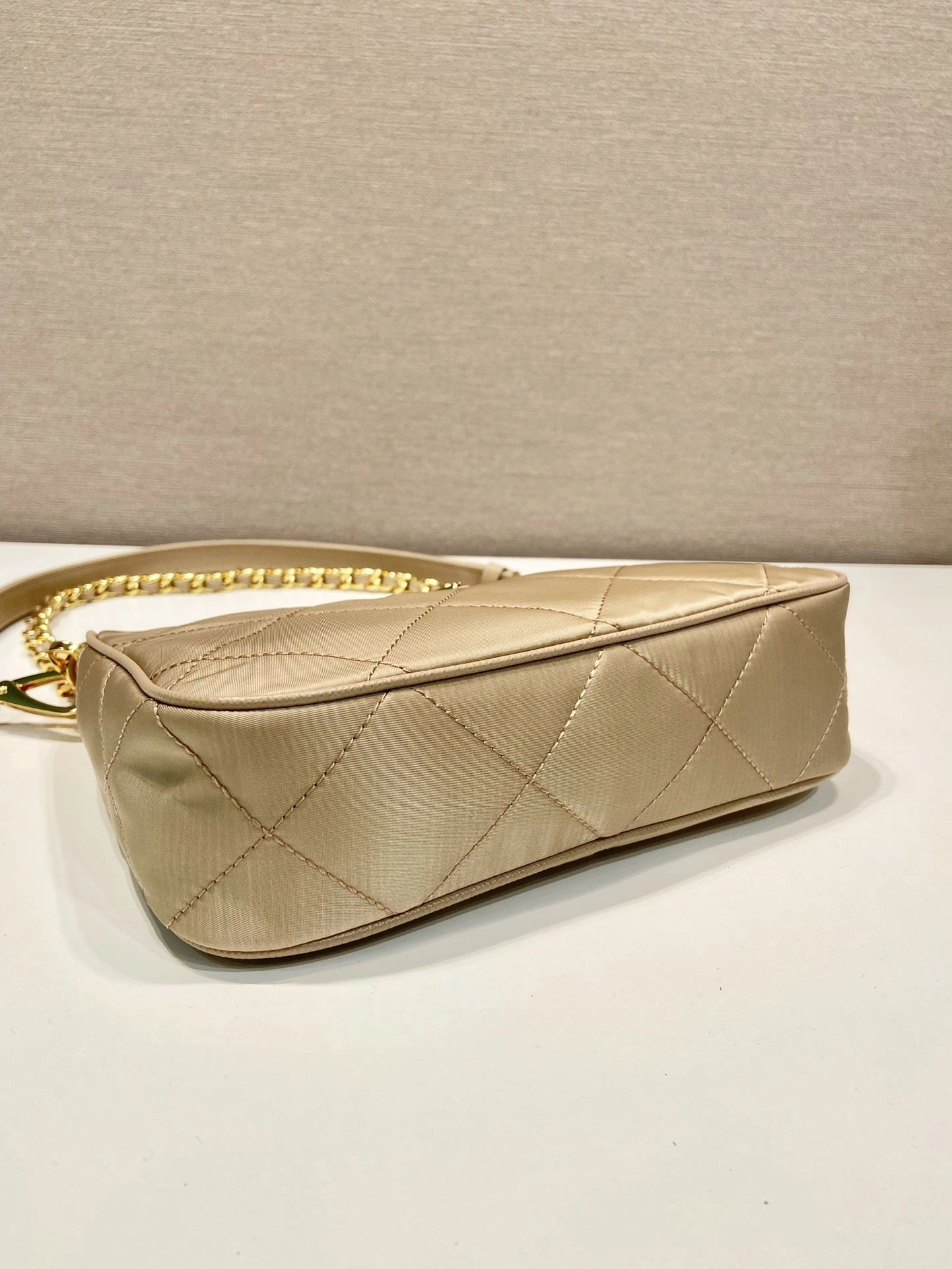 Prada Top Handle Bags 4099A-0724