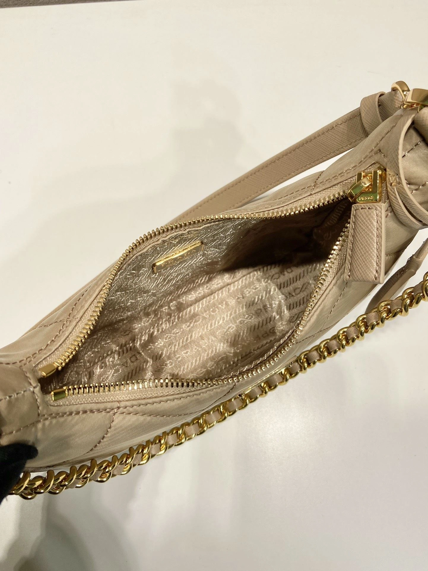 Prada Top Handle Bags 4099A-0724