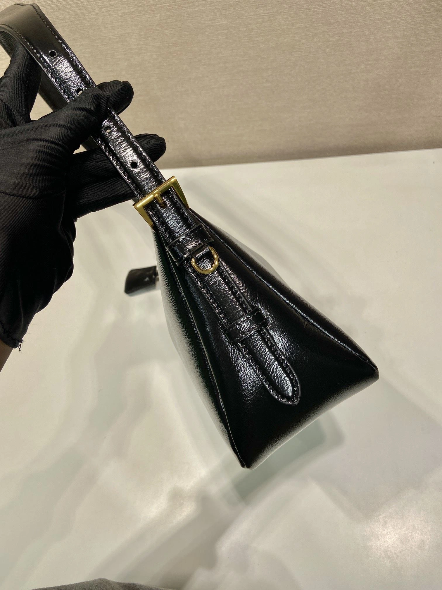 Prada Top Handle Bags 4099A-0731