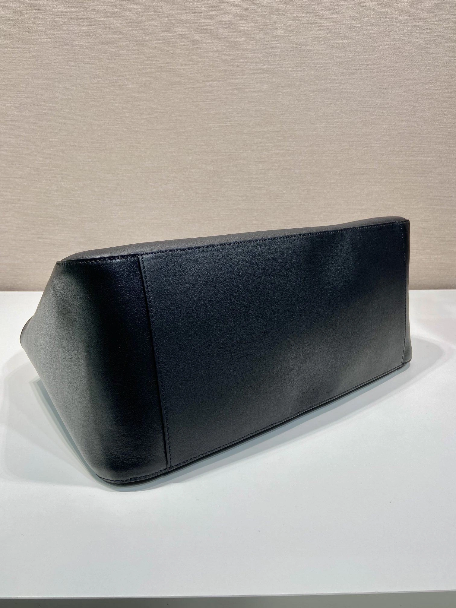 Prada Top Handle Bags 4099A-0736