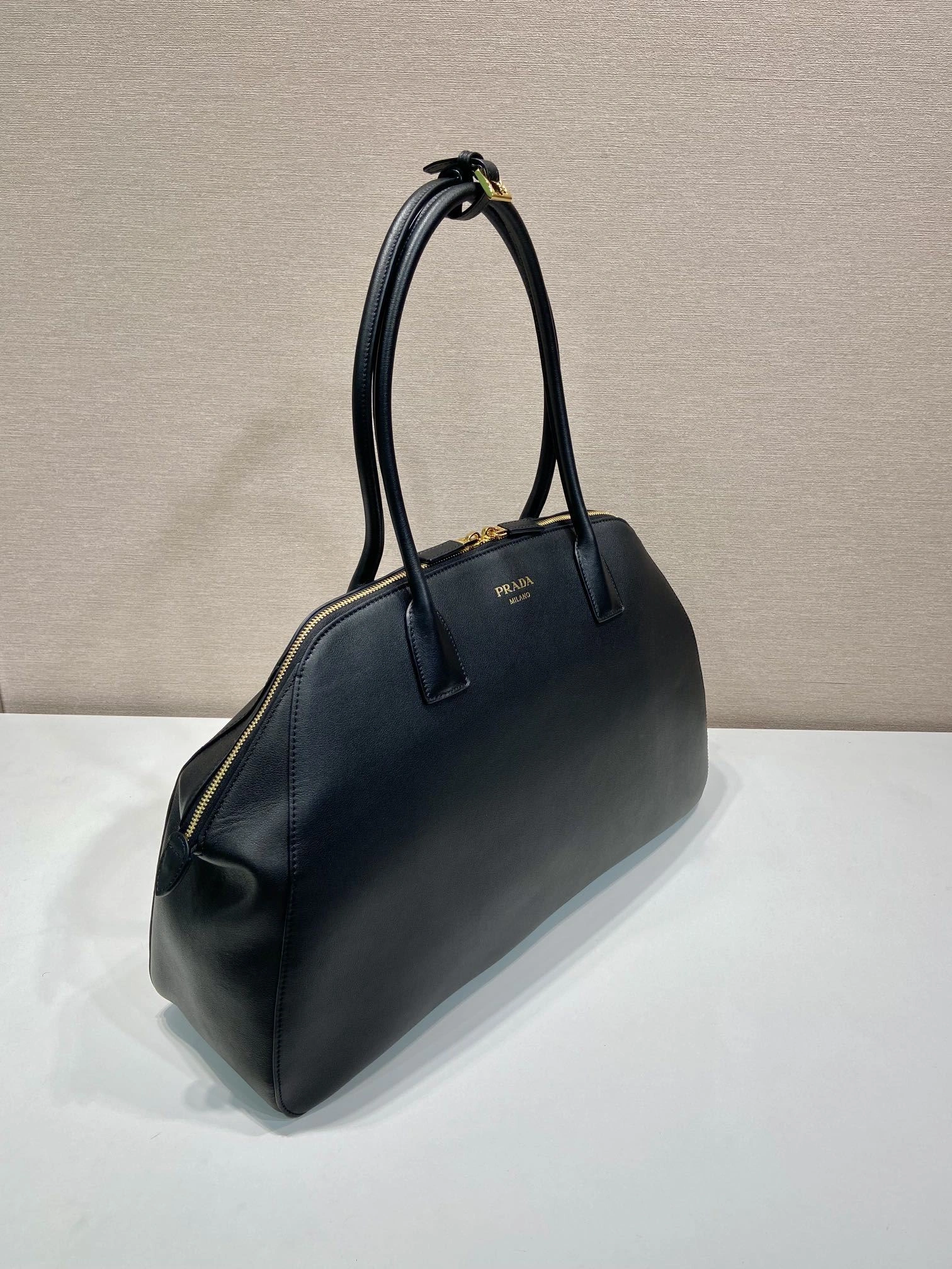 Prada Top Handle Bags 4099A-0738