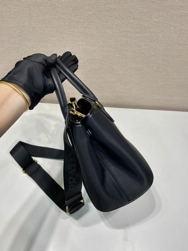 Prada Top Handle Bags 4099F-0001