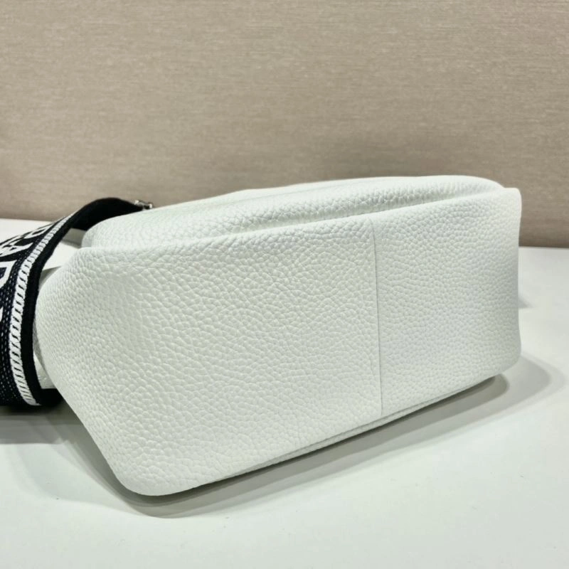 Prada Top Handle Bags 4099F-0004