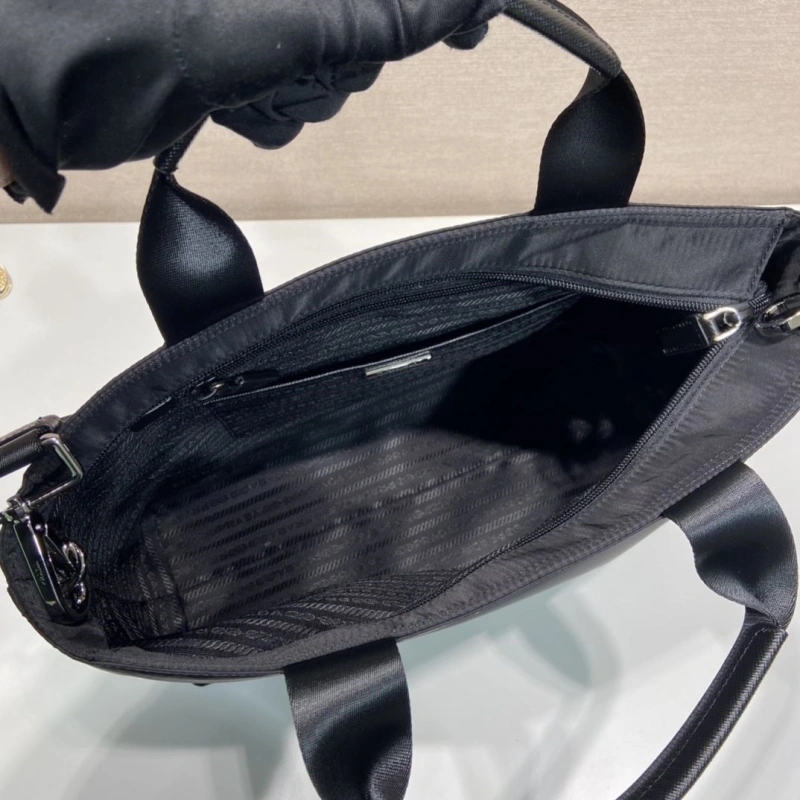 Prada Briefcase 4099H-0001