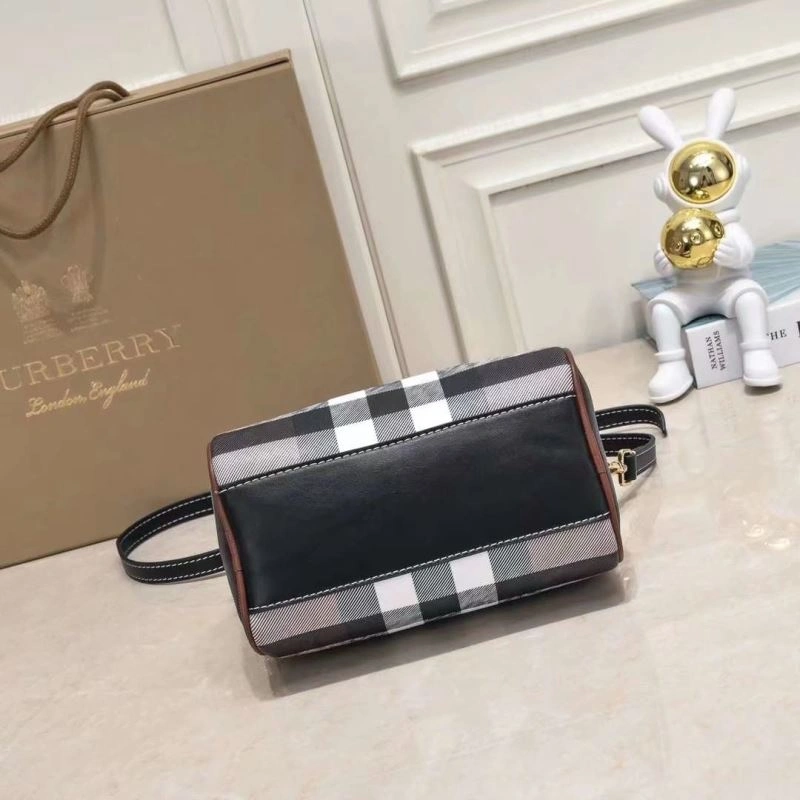 Burberry Top Handle Bags 4101C-2748
