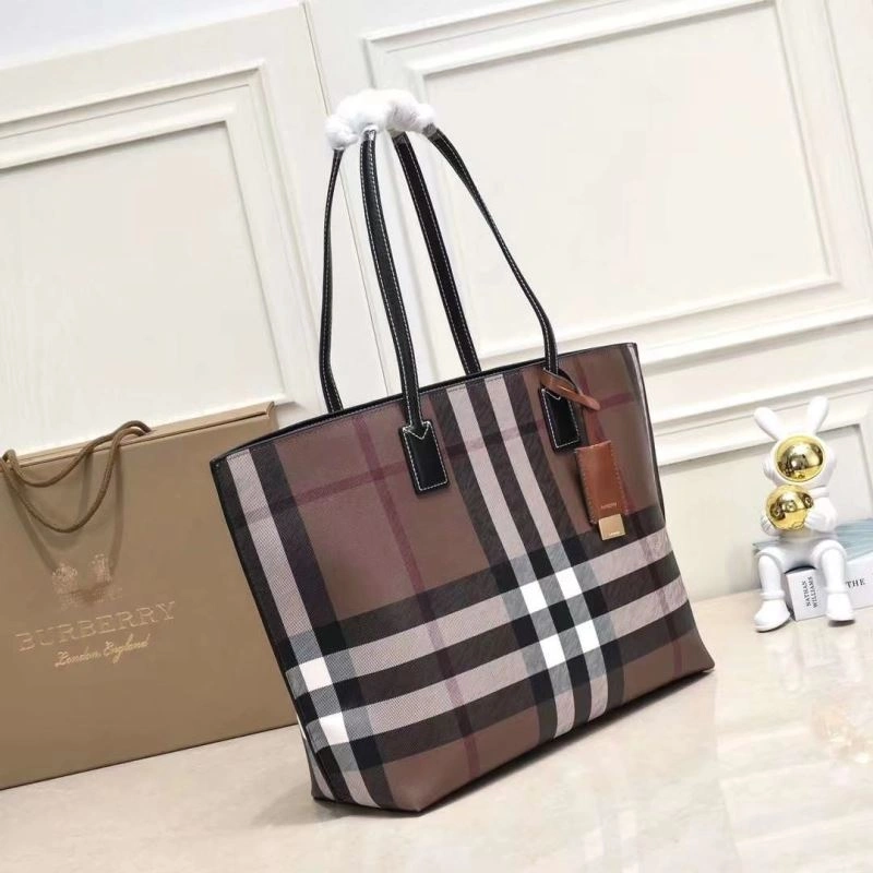 Burberry Shopping Bags 4101C-2754
