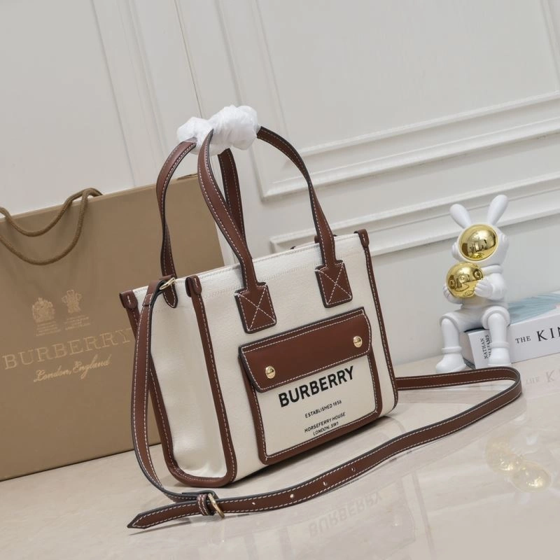 Burberry Shopping Bags 4101C-2765