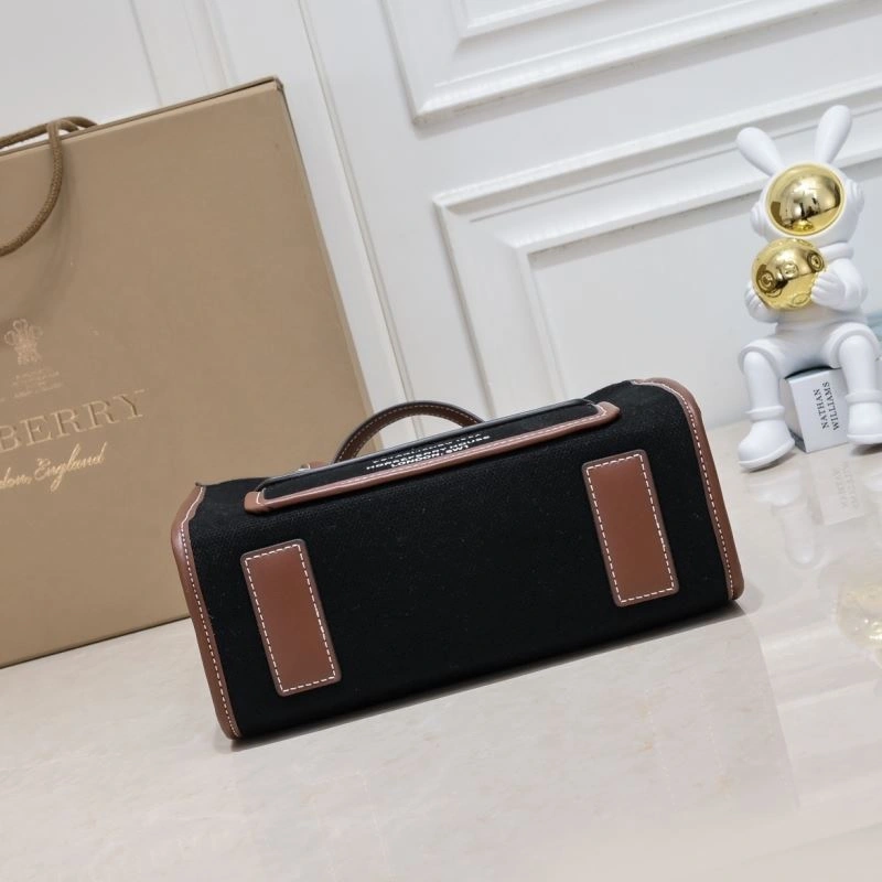 Burberry Shopping Bags 4101C-2767