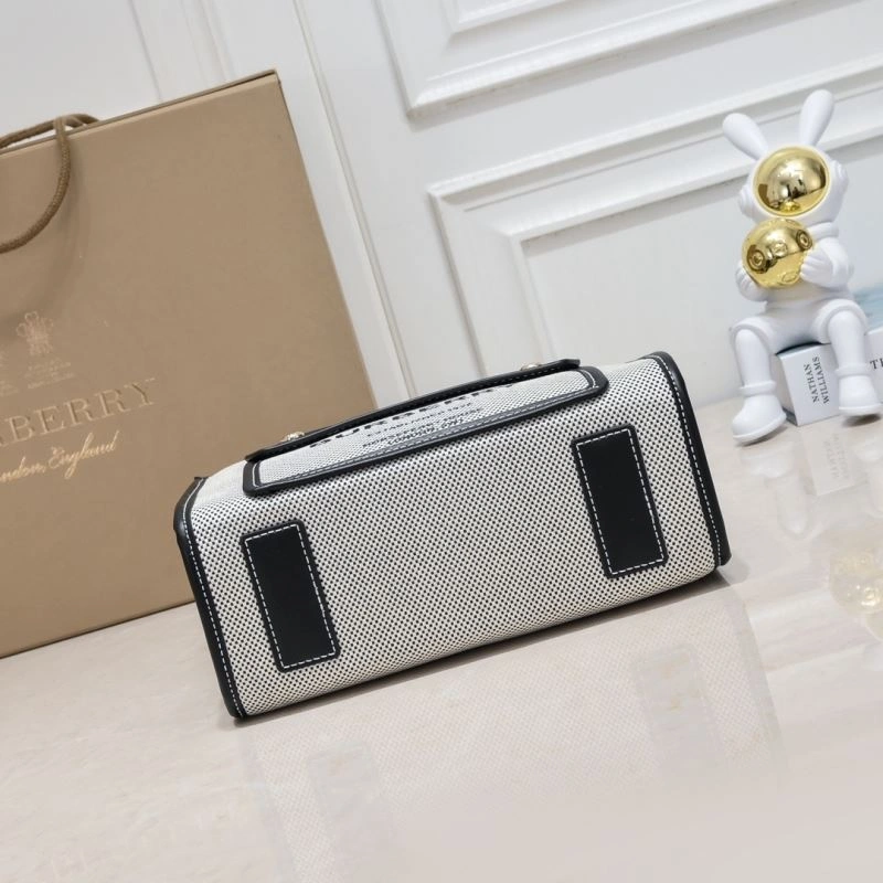 Burberry Shopping Bags 4101C-2770