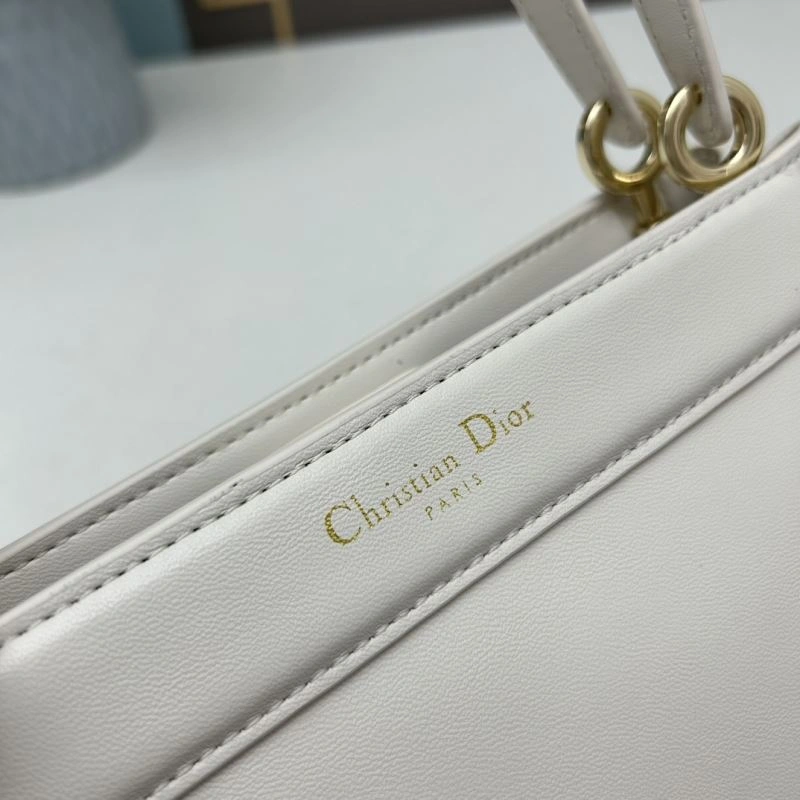 Dior Top Handle Bags 4101C-3122