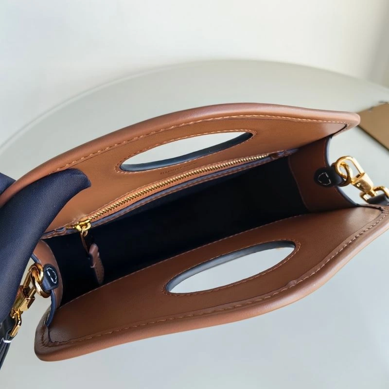 Burberry Top Handle Bags 4115-0030