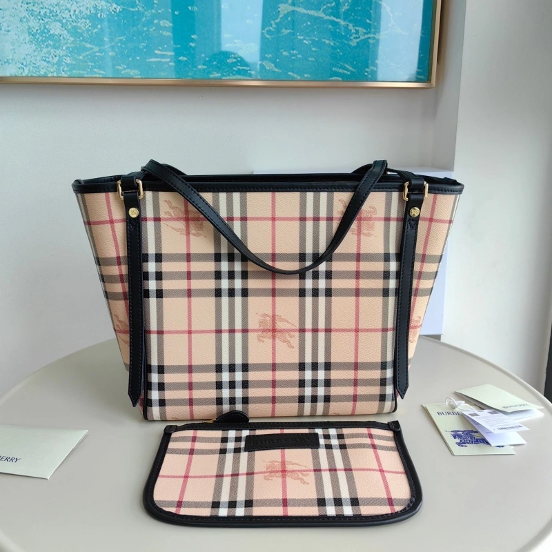 Burberry Shopping Bags 4115A-0011