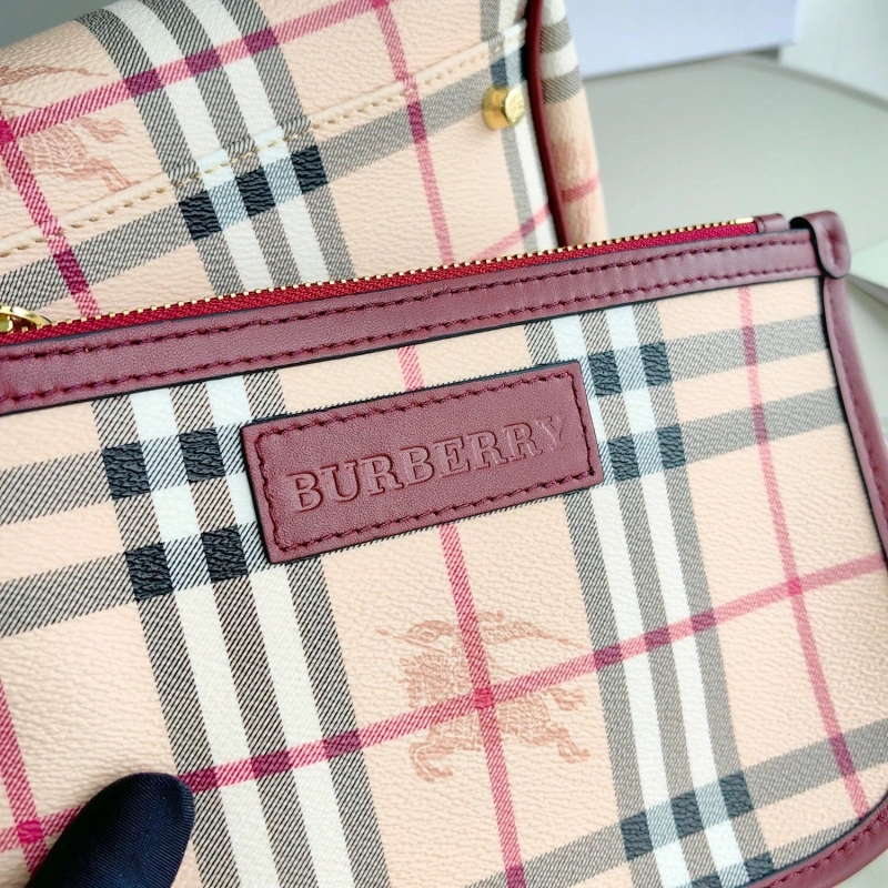 Burberry Shopping Bags 4115A-0013