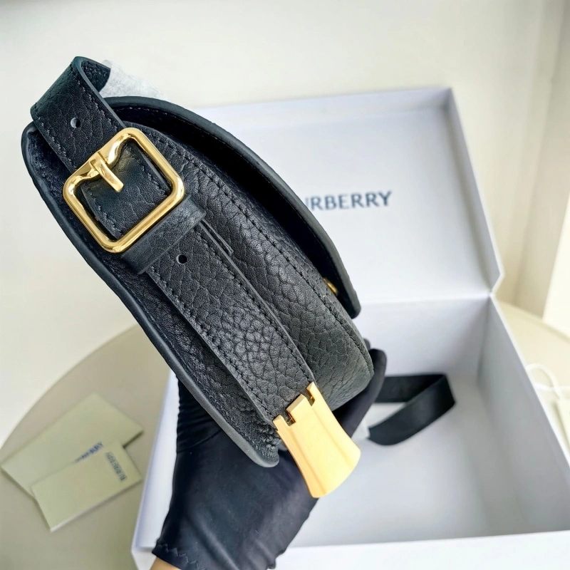 Burberry Top Handle Bags 4115A-0014