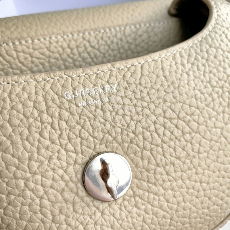 Burberry Top Handle Bags 4115A-0015