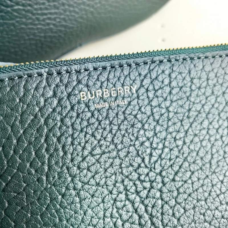 Burberry Top Handle Bags 4115A-0019