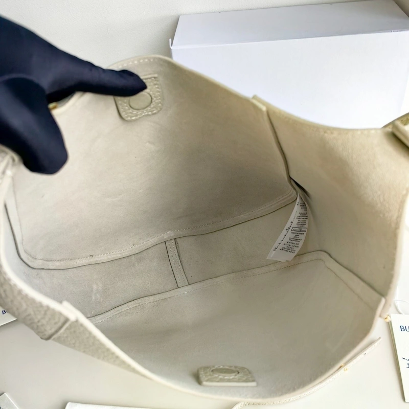 Burberry Top Handle Bags 4115A-0020