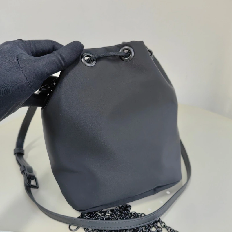 Burberry Bucket Bags 4115A-0021