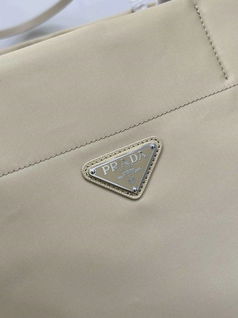 Prada Shopping Bags 4135A-0251