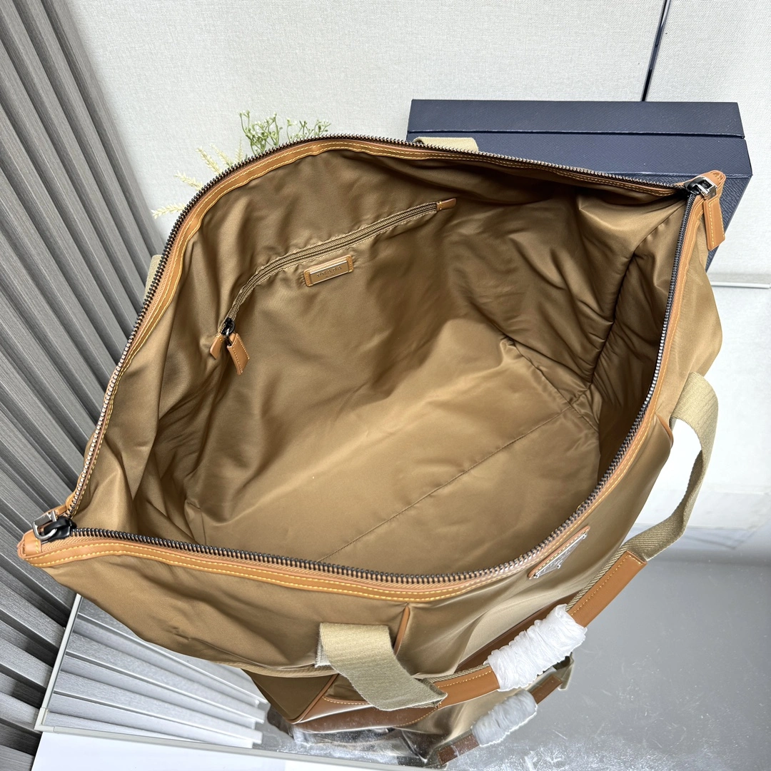 Prada Travel Bags 4135D-0092