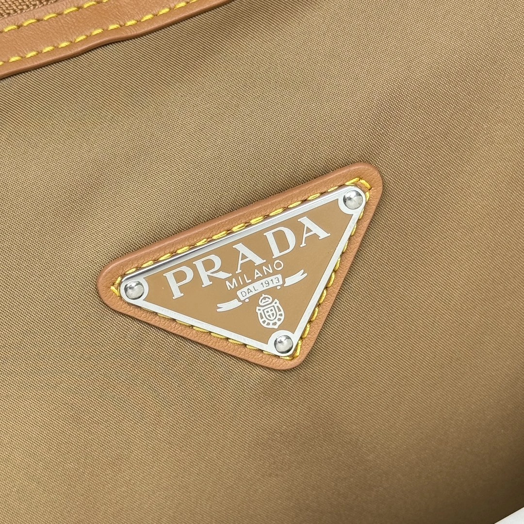 Prada Travel Bags 4135D-0092