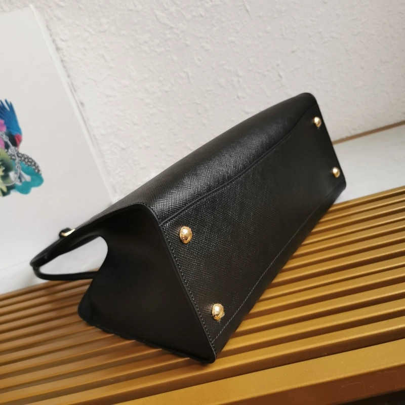 Pra*a shopping bags 4137d-0151