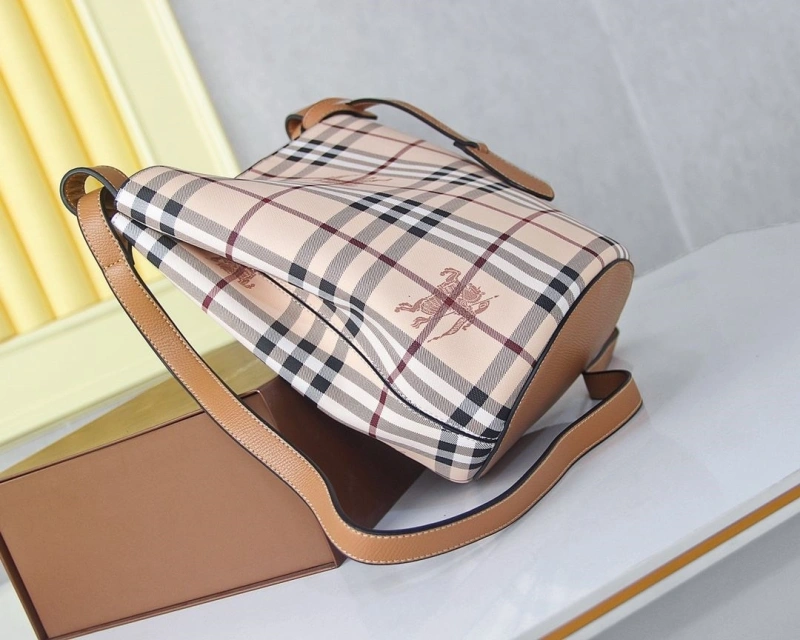 Burberry Bucket Bags 4140-0072