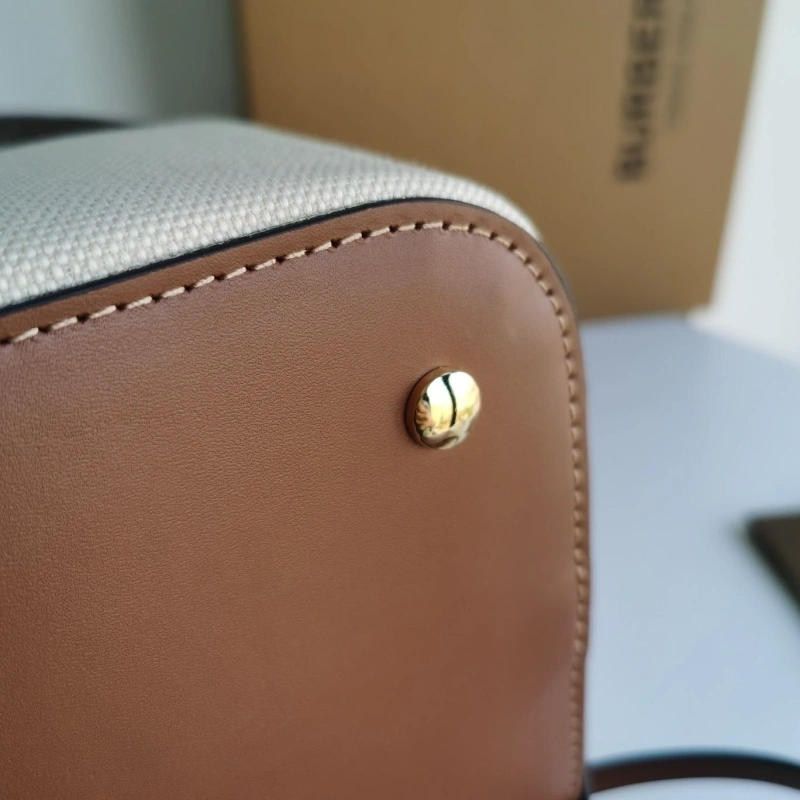 Burberry Bucket Bags 4140-0148