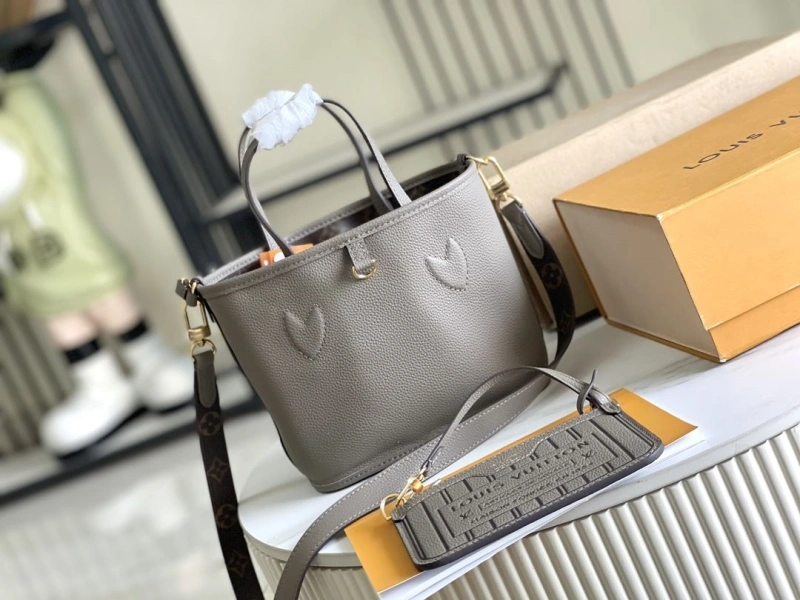 LV Shopping Bags 4171A-0002