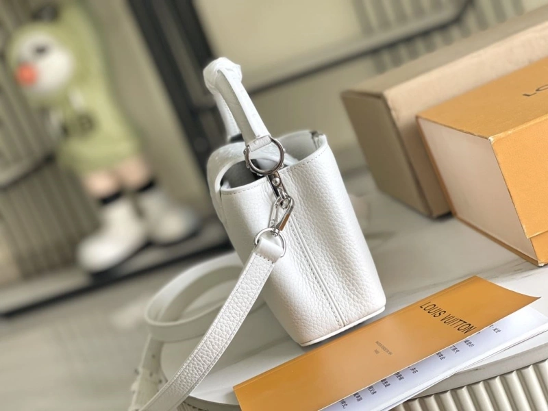 LV Capucines Bags 4171A-0006