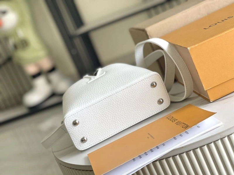 LV Capucines Bags 4171A-0006