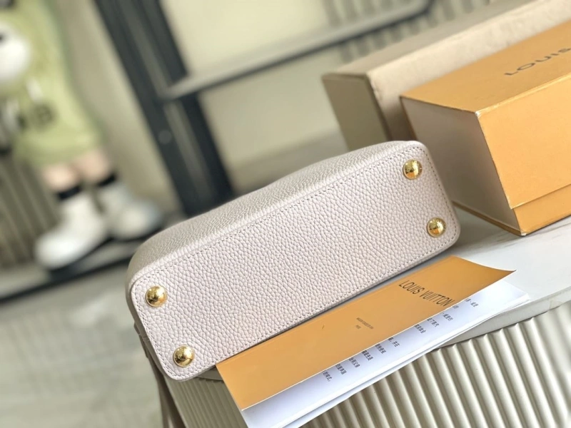 LV Capucines Bags 4171A-0007