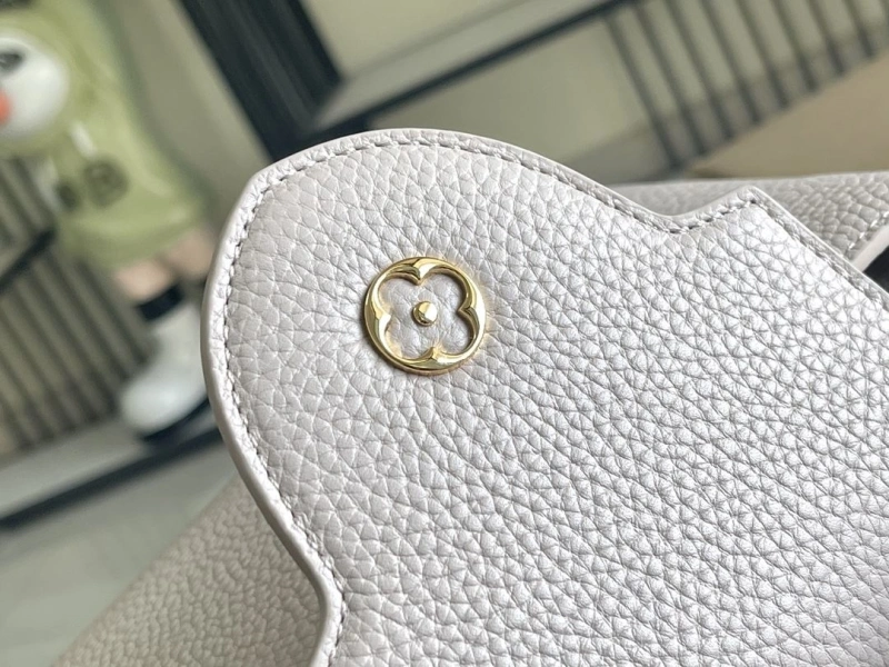 LV Capucines Bags 4171A-0007