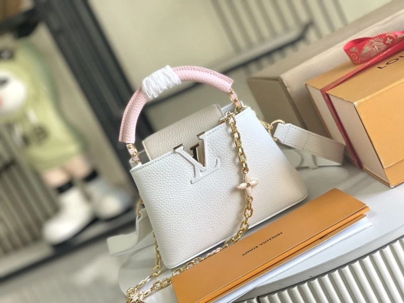 LV Capucines Bags 4171A-0026