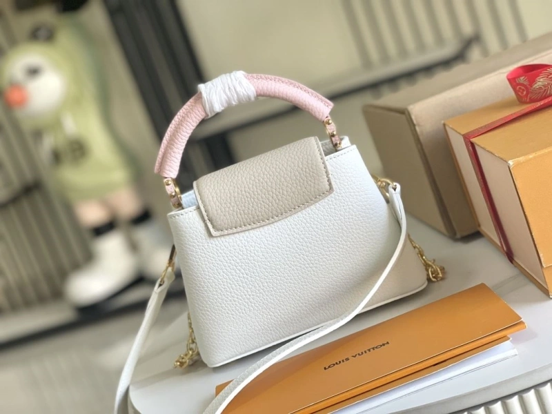 LV Capucines Bags 4171A-0026