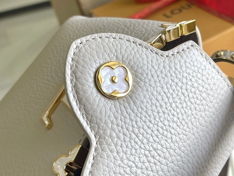 LV Capucines Bags 4171A-0028