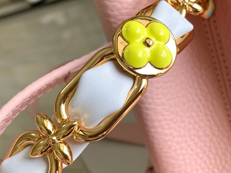 LV Capucines Bags 4171D-0093