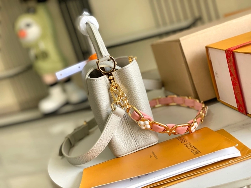 LV Capucines Bags 4171D-0096