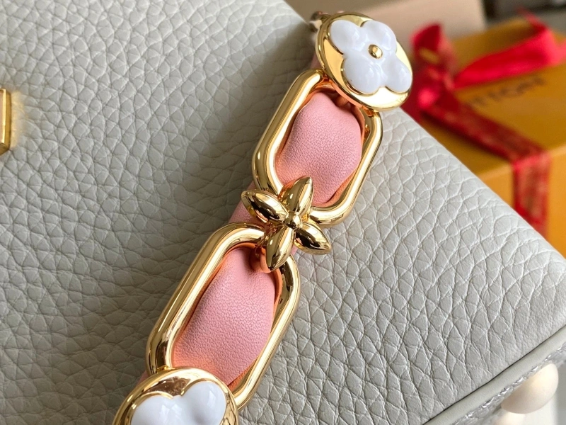 LV Capucines Bags 4171D-0096