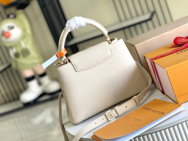 LV Capucines Bags 4171D-0099